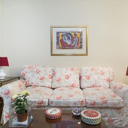 Top-Rated 1-Bedroom Apartment In The Heart Of Athens Luaran gambar