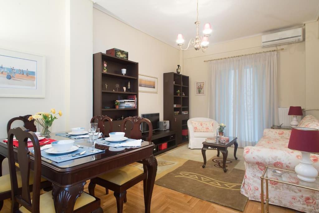 Top-Rated 1-Bedroom Apartment In The Heart Of Athens Luaran gambar