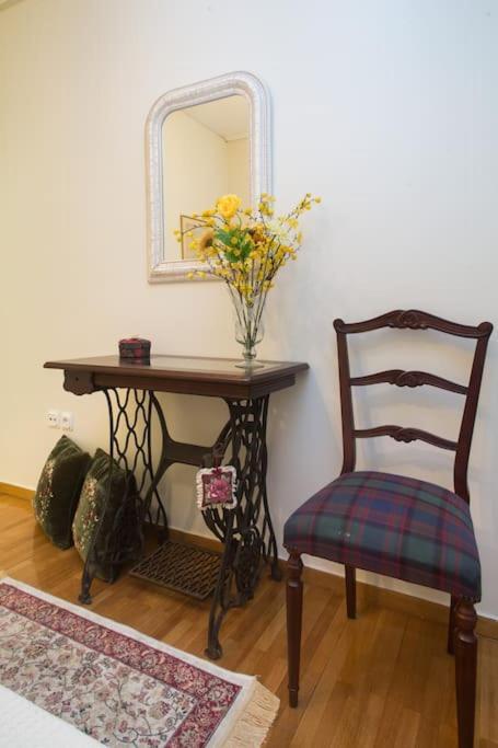 Top-Rated 1-Bedroom Apartment In The Heart Of Athens Luaran gambar