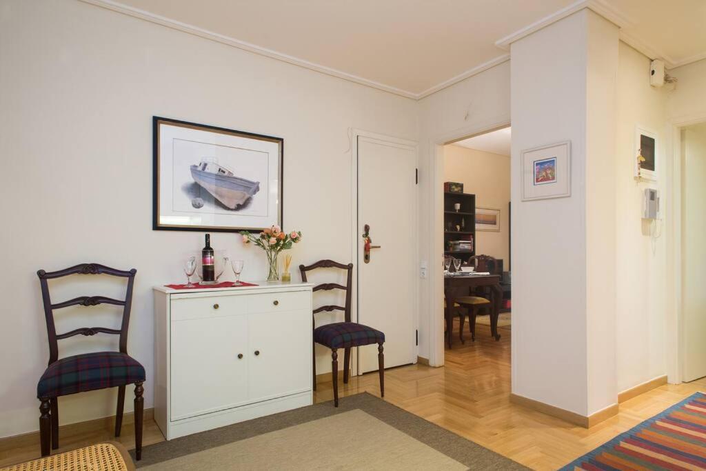 Top-Rated 1-Bedroom Apartment In The Heart Of Athens Luaran gambar