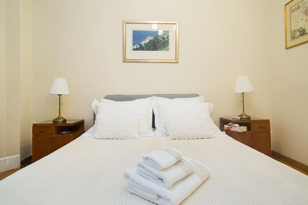 Top-Rated 1-Bedroom Apartment In The Heart Of Athens Luaran gambar