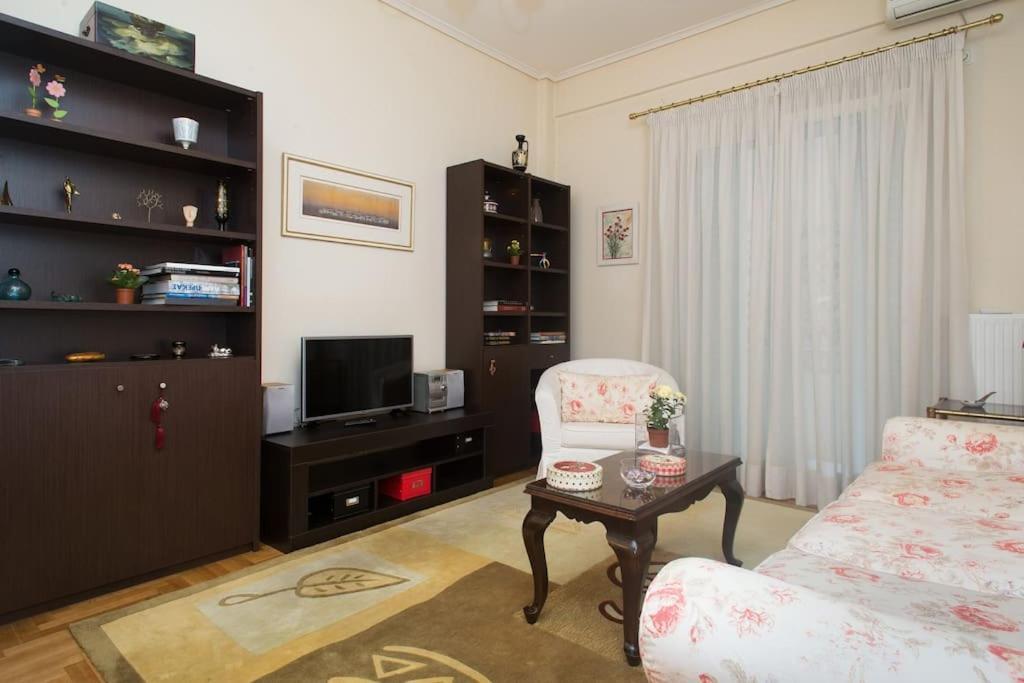 Top-Rated 1-Bedroom Apartment In The Heart Of Athens Luaran gambar