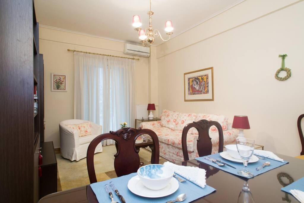 Top-Rated 1-Bedroom Apartment In The Heart Of Athens Luaran gambar